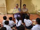 1 READING MIKNIA'S DOLL